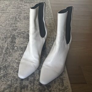 Donald J. Pliner Laila leather White and Black Heeled Boots